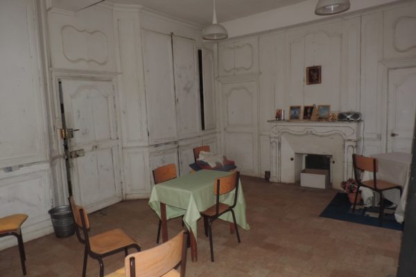 Amenagement interieur salle de reunion avant
